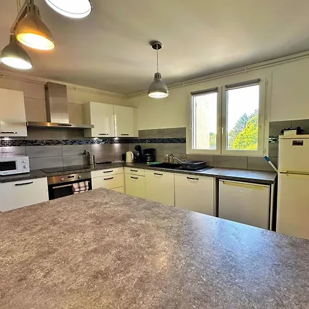 Appartamento Duplex With Jacuzzi And Parking Close To